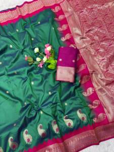 Sari en soie Banarasi jaune indien avec bordure rouge et travail Zari doré, matériaux recyclés, pour toutes les saisons, tenue de mariage pour femmes - Product Image 4