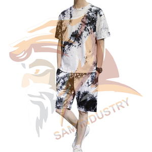 Ensemble deux pièces personnalisé sublimé style streetwear, dernière tendance, décontracté, manches courtes, respirant, haute qualité pour homme - Product Image 3