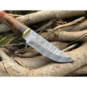 10 couteaux de chasse uniques en acier Damas faits à la main avec étui en cuir - Product Image 4