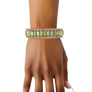 Bracelet Tennis Vert Baguette Scintillant pour Femme, Chaîne en Cristal, Bijou Tendance, Accessoire de Poignet Élégant, Cadeau de Fête - Product Image 1