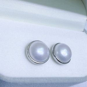 Pendientes de Perlas de Agua Dulce Grandes de 10-12 mm, Estilo Clásico Simple y Versátil, Plata de Ley, Elegantes - Product Image 4