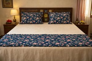 Cubrecama de Lujo con Estampado Floral en Tela de Algodón para Camas King Size e Interiores de Lujo Disponible a Precio de Fábrica - Product Image 3