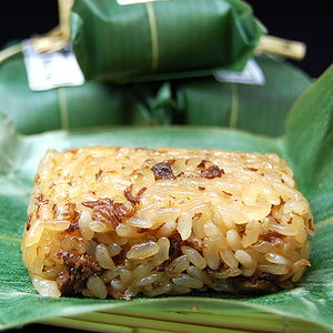 Albóndigas de arroz envuelto en hojas de bambú japonés Hida, Sasa-Okowa - Product Image 2