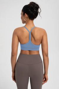 Soutien-gorge de sport classique torsadé pour femme, couleur unie, respirant, idéal pour le yoga et l'entraînement – Vente en gros - Product Image 5