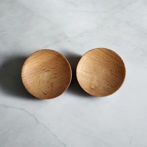 Tirador de Madera con Textura Natural, Acabado Liso, Asa de Roble, Perilla de Gabinete de Lujo Sencilla, Tirador de Dedo para Armario de Madera, Interior Moderno - Product Image 1