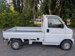 Camioneta Acty Usada de Alta Calidad, Modelo Antiguo, Año 1999, con Aire Acondicionado, Bolsa de Aire, Volante a la Derecha - Product Image 2