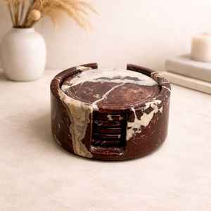 Juego de seis posavasos de mármol rojo Rosso Levanto con soporte, hechos a mano. - Product Image 1