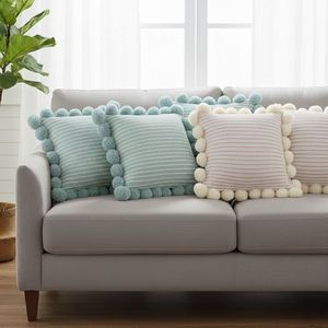 Ensemble de 5 housses de coussin côtelées bleu clair SOGA, taie d'oreiller en tissu gaufré crème avec pompons pour la décoration de la maison - Product Image 3