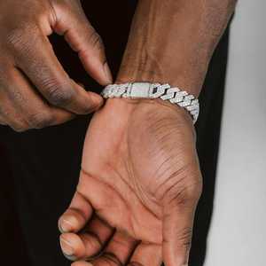 Chaîne cubaine Miami en argent sterling 925 plaqué or avec moissanite taille brillant 14 mm, style hip-hop, pour homme, cadeau de fiançailles ou de mariage - Product Image 3