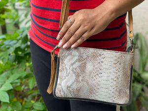 Sac à bandoulière en cuir véritable fait à la main, sac élégant, nouvelle collection - Product Image 3