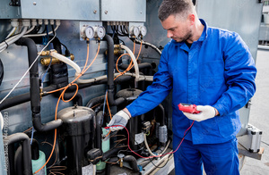 SynCold SH Series - Series Huile de réfrigération synthétique POE 32 Huile lubrifiante POE pour compresseur ester de haute qualité - Product Image 5