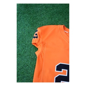 Jersey de Fútbol Americano Personalizado Naranja, Uniforme de Equipo Sublimado, Ropa Deportiva - Product Image 4