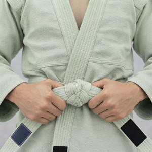 ชุดยูนิฟอร์ม BJJ Sambo Gi แบบใหม่ คุณภาพสูง ตัดเย็บตามสั่ง ใส่ได้ทั้งชายและหญิง สวมใส่สบาย ระบายอากาศได้ดี แห้งเร็ว ผ้าฝ้าย 100% 240 กรัม - Product Image 4