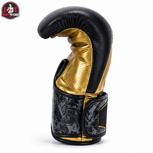 Gants de boxe sportifs personnalisés en cuir PU noir doré, 16 oz, absorbant les chocs, respirants, pour la lutte et le combat - Product Image 5
