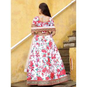 Séduisant blanc cassé imprimé floral Art soie Sangeet Wear Lehenga Choli - Product Image 1