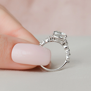 แหวนหมั้นเพชรทรงคุชชั่น Infinity Shine สำหรับผู้หญิง ชุบทอง 14k โรเดียมฟินิช สไตล์คลาสสิก ประดับเพชรแบบ Prong Setting - Product Image 3