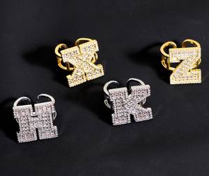 Anillo de Plata de Ley con diseño de Cartas de Póker Royal Flush, con incrustaciones de Circonita Cúbica y Moissanita, Anillo de Declaración, Joyería de Casino, Regalo para Hombres y Mujeres - Product Image 4