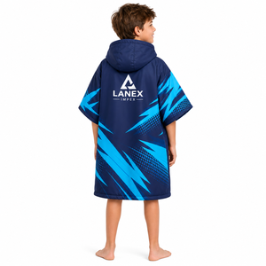 Bata de Cambio Impermeable para Niños con Capucha, Personalizada |   Poncho de Toalla con Forro Polar Cortavientos para Natación, Playa y Deportes - Product Image 4