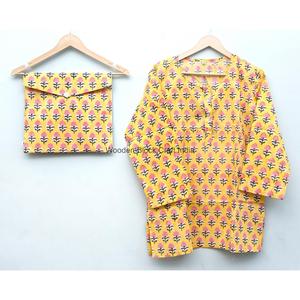 Conjunto de 3 Piezas para Mujer, Estampado Floral Amarillo, 100% Algodón, Corte Holgado, Ropa Casual de Verano, Cuello Redondo, Pantalones de Manga Tres Cuartos - Product Image 4