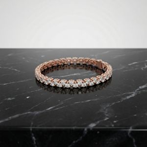 Pulsera de tenis clásica de oro de lujo para mujer con diamantes cultivados en laboratorio, de 14K y 18K, diseñada con un brillo excepcional para bodas y fiestas. - Product Image 5