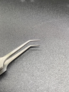 Pinzas de Corte Desechables para Joyería, 10 cm, Acero Inoxidable, Punta Angular Fina Serrada, Pinzas Quirúrgicas, Suministro OEM, Pinzas de Un Solo Uso - Product Image 3