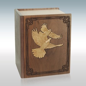 Urne funéraire en bois personnalisée pour cendres d'adultes, grande boîte à souvenirs avec incrustation de colombe volante, boîte en bois sculptée, fournitures funéraires, urne en bois - Product Image 1