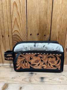 Trousse de Toilette Artisanale en Cuir Façonné Style Western, en Cuir de Vachette à Poils, Trousse de Voyage pour Rasage et Cosmétiques pour Hommes et Femmes - Product Image 3