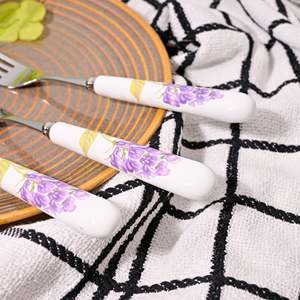 Elegant Lavender Print Cutlery Set of 4 Including Elegant <b>Forks</b> - Product Image 4