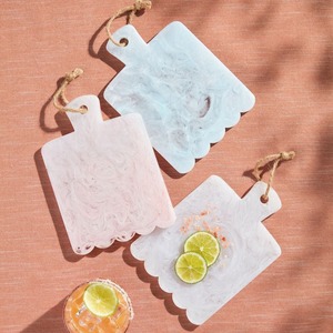 Tabla de cortar de resina de lujo con asa, tabla de cortar de resina para carne, pan, frutas, bloques de corte para uso doméstico, hotelero y para fiestas. - Product Image 5