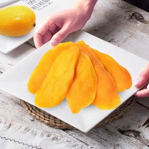 Morceaux de mangue séchée moelleuse, matière première pour les collations, la pâtisserie, les garnitures de desserts, la restauration, en provenance du Vietnam - Product Image 1