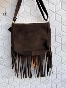 Nouveauté 2026 Sac à main bandoulière en cuir suédé à franges, style western avec fourrure de vache, orné de pierres, pour femme, design unique - Product Image 4