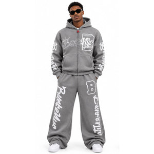 Ensemble survêtement gris de qualité supérieure à capuche, coupe ample, style streetwear, avec logo blanc imprimé et poches latérales - Product Image 2