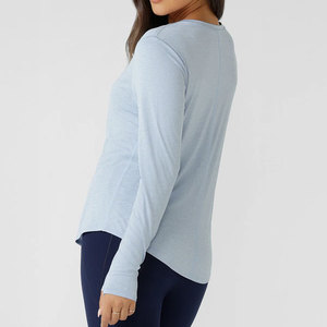 Workout Shirt Seamless Breathable Curved Hem <b>Long</b> Sleeve Thumb Hole Sports Running Top Women Yoga Wear Crew Neck Shirt Plain - Product Image 2