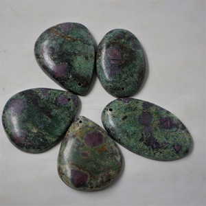 Piedras Preciosas de Rubí Zoisita 100% Naturales, de Formas Mixtas, con Cambio de Color, Certificadas por Terceros, para la Fabricación de Joyas, Piedras Sueltas al por Mayor - Product Image 3