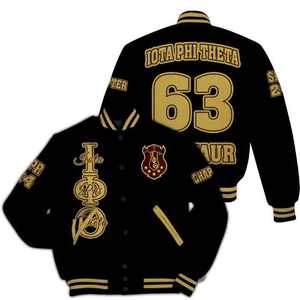 Veste en satin de sport de haute qualité pour hommes, tissu satiné, boutons sur le devant, lettrage brodé, veste varsity en satin pour hommes - Product Image 5