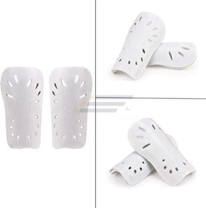 Nouvelle conception de protège-tibias/protège-pieds pour le MMA et le kick-boxing, au meilleur prix, durables et personnalisables - Product Image 4
