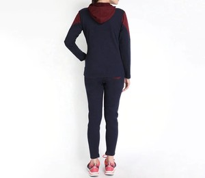 Survêtement de sport d'hiver pour femme personnalisé en coton écologique - Product Image 4