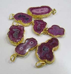 Connecteurs, pendentifs et breloques raffinés en stalactite de quartz solaire rose foncé naturel - Product Image 3