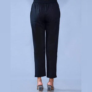 Vente en gros : Créez vos propres pantalons streetwear pour femmes, pantalons de luxe pour femmes, pantalons en molleton uni - Product Image 3