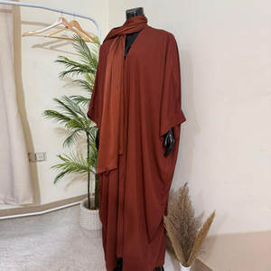 Nuevo Diseño Abaya Musulmana para Mujer, Estilo Árabe Modesto, Holgada, Informal, Cuello Alto, Larga hasta el Suelo, Ligera y Transpirable - Product Image 3
