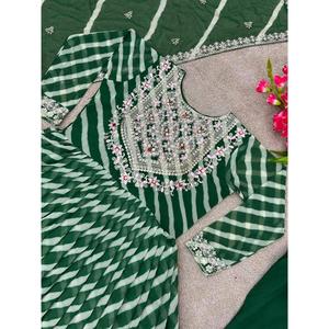 FANCY GEORGETTE BORDADO INFERIOR DE VESTIDO IMPRESO DIGITAL CON DUPATTA VERDE - Product Image 6