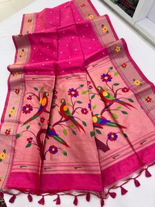 Sari en soie brute Khadi douce avec bordure florale Paithani tissée Meena colorée et chemisier à motif tissé Zari - Product Image 4