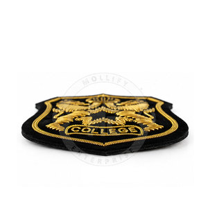 Écussons brodés à la main de luxe pour vestes, sacs, chapeaux, accessoires vestimentaires - Service OEM Écologique - Product Image 5