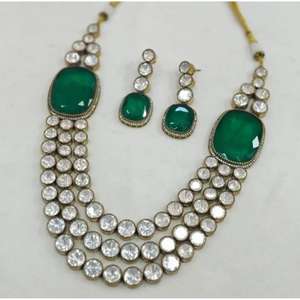 ชุดเครื่องประดับทองเหลืองแบบดั้งเดิมสำหรับผู้หญิง ดีไซน์สวยงาม ลดราคาพิเศษ เหมาะสำหรับเจ้าสาวและงานแต่งงาน ใช้สำหรับส่งออก - Product Image 1