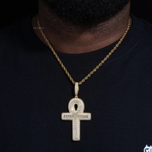 Pendentif Croix Ankh en Moissanite Baguette - Pendentif en Argent Sterling 925 avec Moissanite, Pendentif Croix Ankh en Moissanite Couleur D VVS - Product Image 3
