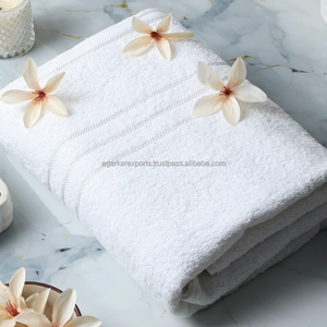 High Quality 400 GSM Cotton Hospital Bath Towels Soft Lightweight Fast Dry Fabric ICU Medical Healthcare OEM - Product Image 1