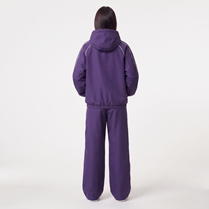 Chaqueta cortavientos con capucha para mujer, conjunto deportivo ligero de corte holgado, chaqueta con capucha y pantalón impermeable 2 en 1 de nailon oversize - Product Image 2