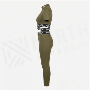 Ensemble de yoga 2 pièces North Approach, col roulé, bretelles croisées, longueur intégrale, vert olive uni, vêtements de sport sans couture - Product Image 3