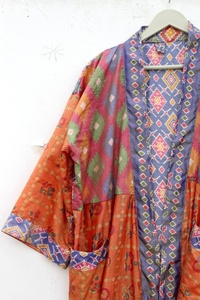 Veste Kimono en Soie Mélangée Poly Robe Courte en Soie Poly - Product Image 2