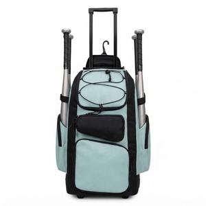 Mochila Deportiva de Nailon Rosa con Bolsillos Laterales para Bate, Capacidad de 30-40L, Compartimento Frontal con Cierre y Laterales de Malla - Product Image 3